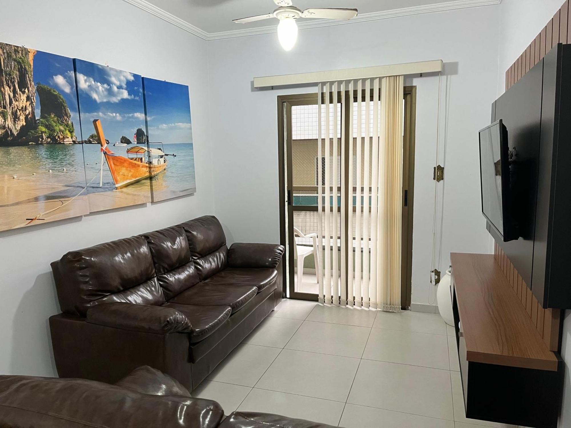 Apto A Uma Quadra Da Praia Grande Em Ubatuba Appartement Buitenkant foto