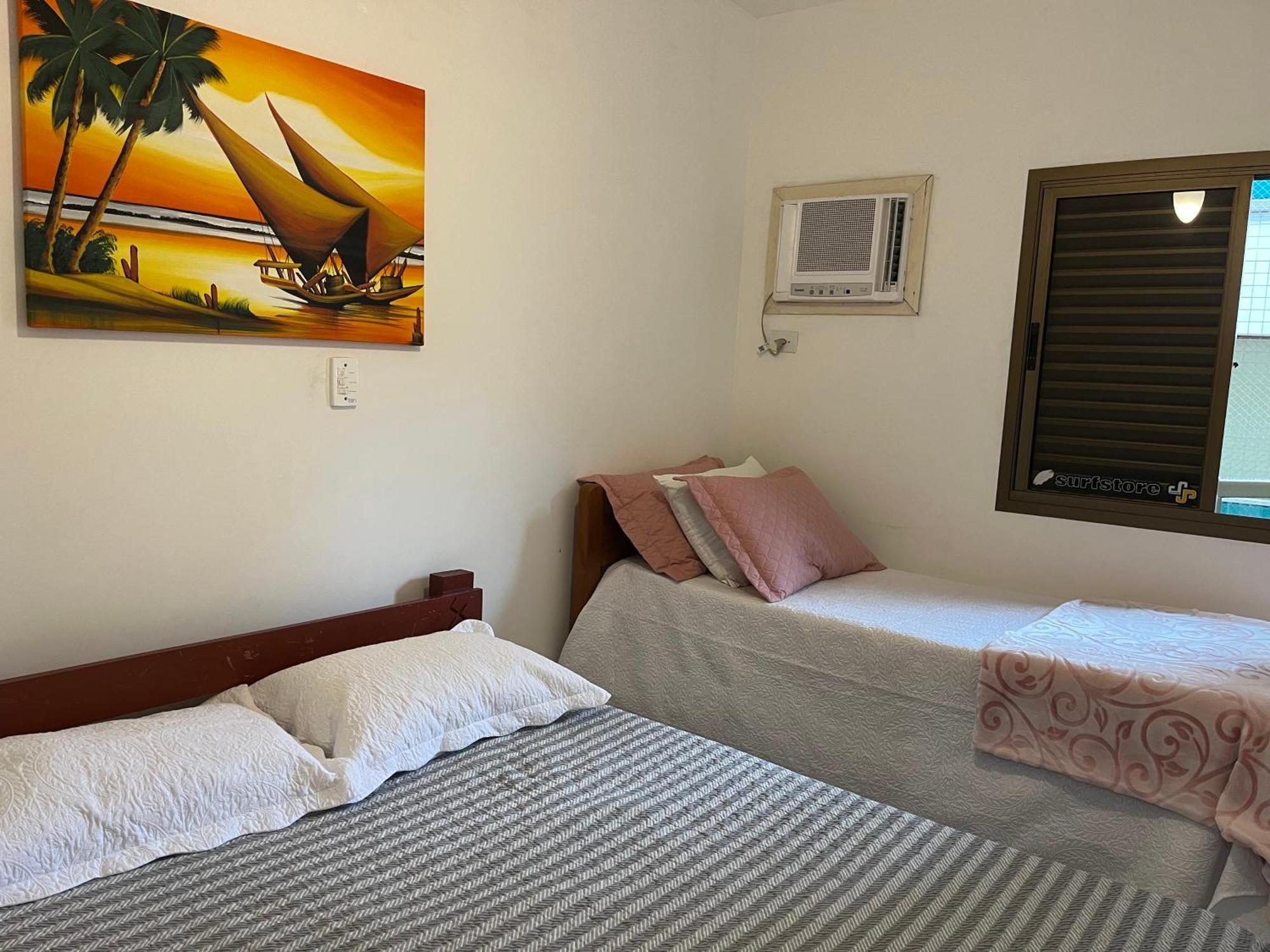 Apto A Uma Quadra Da Praia Grande Em Ubatuba Appartement Buitenkant foto